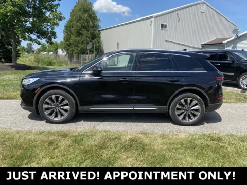 Photos of 2020 Lincoln Corsair Reserve for sale in Noblesville, IN at Noblesville Imports