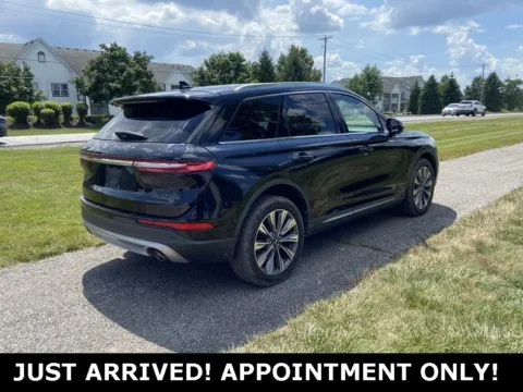 More photos of 2020 Lincoln Corsair Reserve at Noblesville Imports, IN