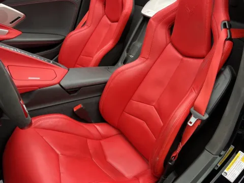 More photos of 2021 Chevrolet Corvette 2LT at Noblesville Imports, IN