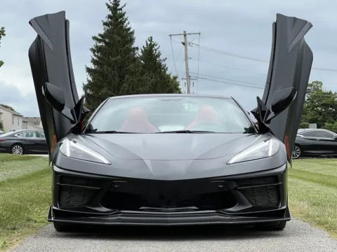 More photos of 2021 Chevrolet Corvette 2LT at Noblesville Imports, IN