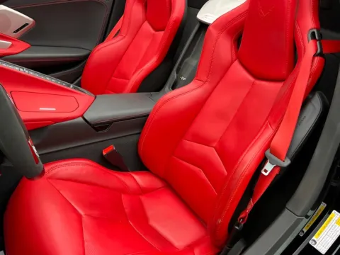 More photos of 2021 Chevrolet Corvette Stingray at Noblesville Imports, IN