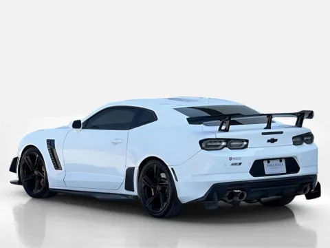 Photos of 2019 Chevrolet Camaro 2SS for sale in Noblesville, IN at Noblesville Imports