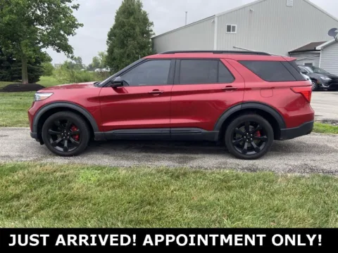 Photos of 2020 Ford Explorer ST for sale in Noblesville, IN at Noblesville Imports