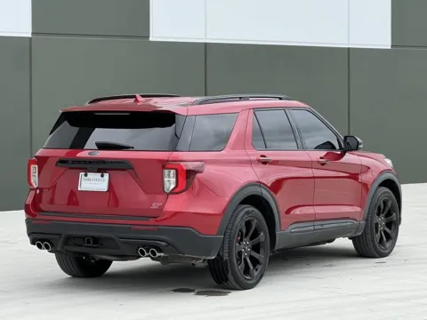 More photos of 2020 Ford Explorer ST at Noblesville Imports, IN