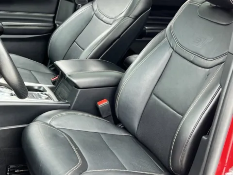 More photos of 2020 Ford Explorer ST at Noblesville Imports, IN