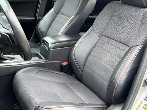 More photos of 2016 Toyota Camry SE at Noblesville Imports, IN
