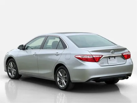 Photos of 2016 Toyota Camry SE for sale in Noblesville, IN at Noblesville Imports