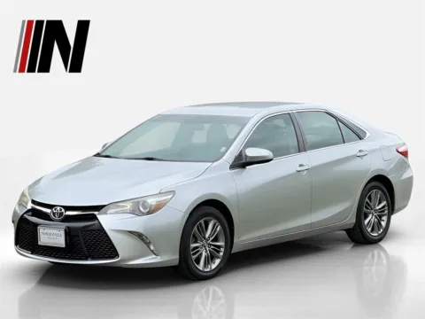 Silver 2016 Toyota Camry SE for sale in Noblesville, IN