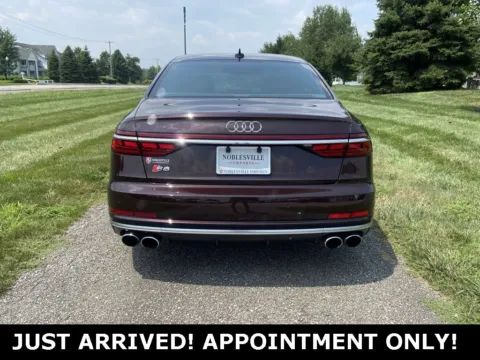 More photos of 2021 Audi S8 4.0T at Noblesville Imports, IN