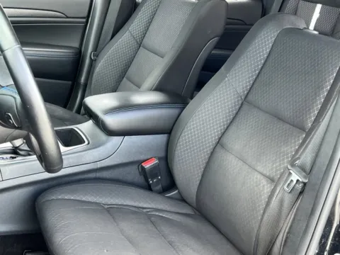 More photos of 2018 Jeep Grand Cherokee Upland at Noblesville Imports, IN