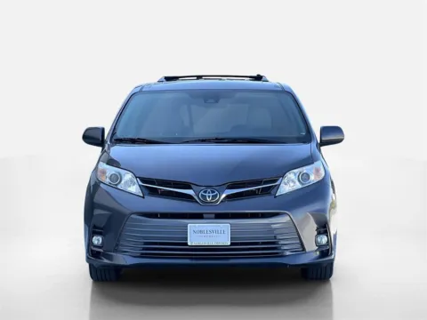More photos of 2019 Toyota Sienna XLE Premium at Noblesville Imports, IN