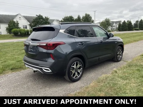 More photos of 2021 Kia Seltos EX at Noblesville Imports, IN