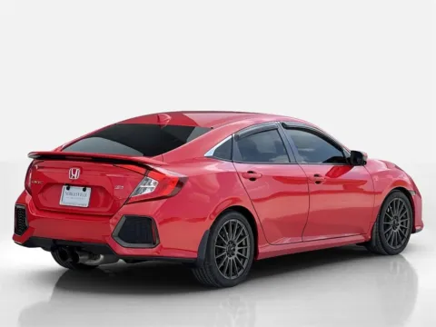 More photos of 2018 Honda Civic Si Sedan Si at Noblesville Imports, IN