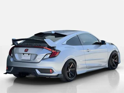 More photos of 2018 Honda Civic Si Coupe Si at Noblesville Imports, IN