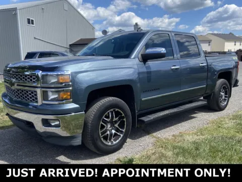 Gray 2014 Chevrolet Silverado 1500 LT for sale in Noblesville, IN