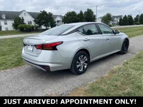 More photos of 2020 Nissan Altima 2.5 S at Noblesville Imports, IN