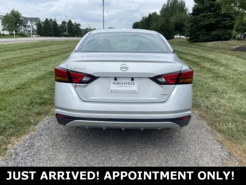 More photos of 2020 Nissan Altima 2.5 S at Noblesville Imports, IN