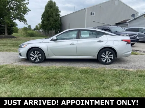 Photos of 2020 Nissan Altima 2.5 S for sale in Noblesville, IN at Noblesville Imports