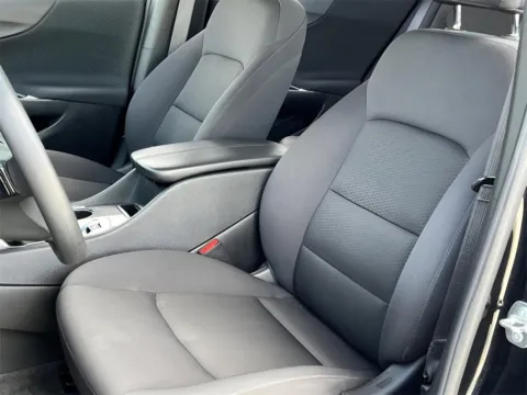 More photos of 2024 Chevrolet Malibu LT at Noblesville Imports, IN