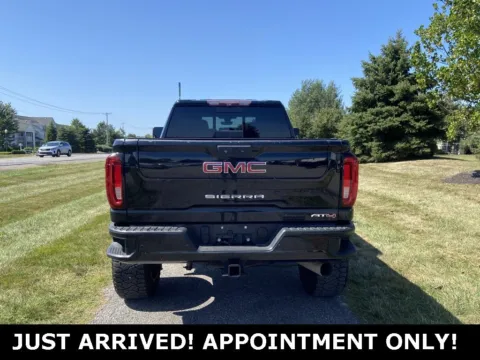 More photos of 2020 GMC Sierra 2500HD AT4 at Noblesville Imports, IN