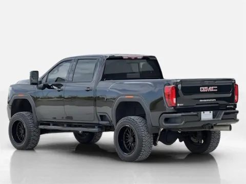 More photos of 2020 GMC Sierra 2500HD AT4 at Noblesville Imports, IN