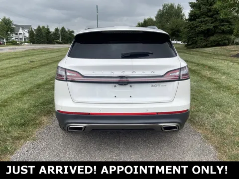 More photos of 2020 Lincoln Nautilus Reserve at Noblesville Imports, IN