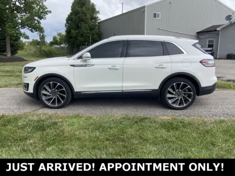 Photos of 2020 Lincoln Nautilus Reserve for sale in Noblesville, IN at Noblesville Imports