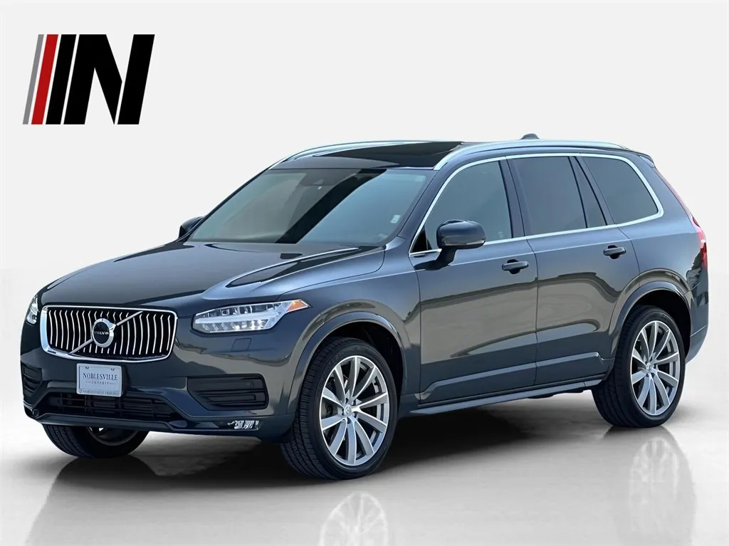 2022 Volvo XC90 Momentum