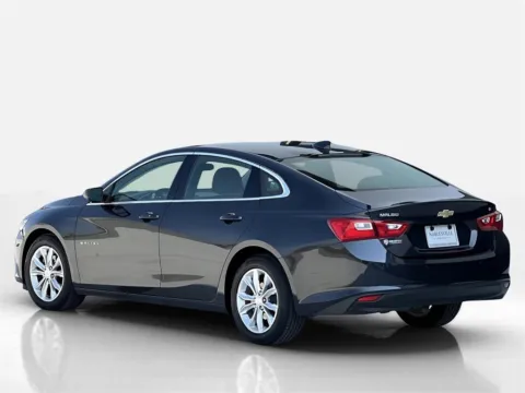 More photos of 2023 Chevrolet Malibu LT at Noblesville Imports, IN