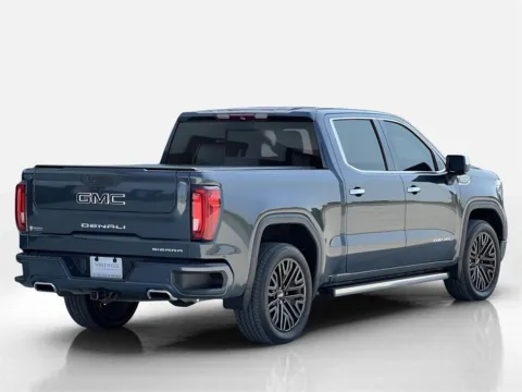 More photos of 2019 GMC Sierra 1500 Denali at Noblesville Imports, IN