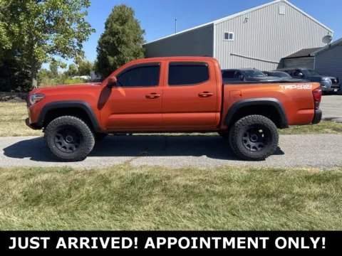 Photos of 2018 Toyota Tacoma TRD Off Road for sale in Noblesville, IN at Noblesville Imports