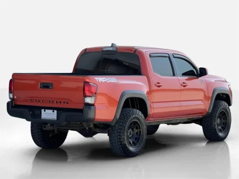 More photos of 2018 Toyota Tacoma TRD Off Road at Noblesville Imports, IN