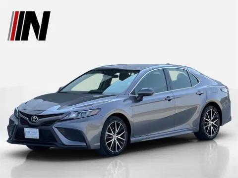 Gray 2024 Toyota Camry SE for sale in Noblesville, IN