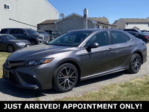 Gray 2024 Toyota Camry SE for sale in Noblesville, IN