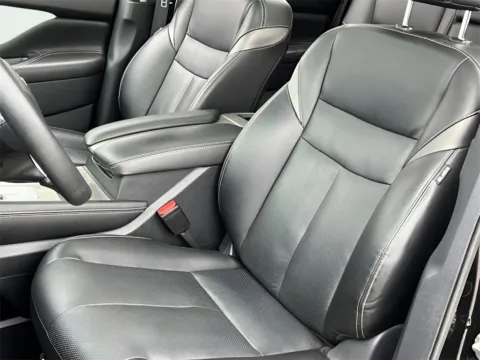 More photos of 2018 Nissan Murano Platinum at Noblesville Imports, IN