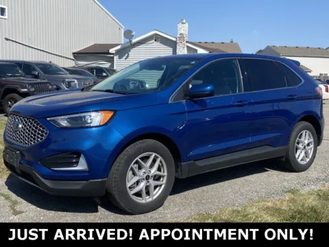 Blue 2024 Ford Edge SEL for sale in Noblesville, IN