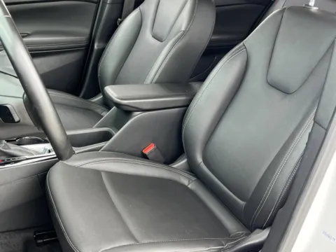 More photos of 2024 Buick Encore GX Sport Touring at Noblesville Imports, IN