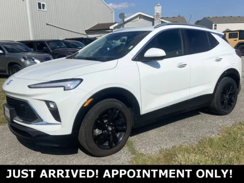 White 2024 Buick Encore GX Sport Touring for sale in Noblesville, IN