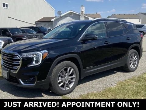 Black 2024 GMC Terrain SLT for sale in Noblesville, IN