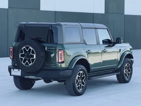 More photos of 2022 Ford Bronco Outer Banks at Noblesville Imports, IN