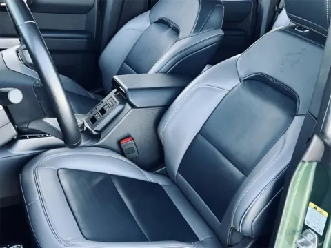 More photos of 2022 Ford Bronco Outer Banks at Noblesville Imports, IN