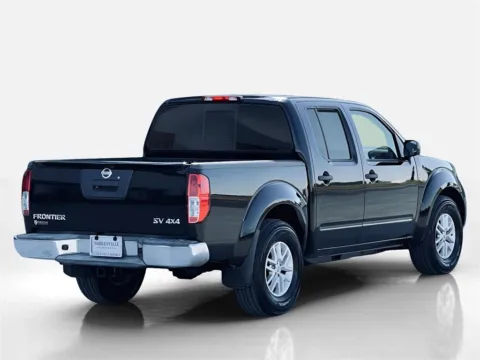 More photos of 2016 Nissan Frontier SV at Noblesville Imports, IN