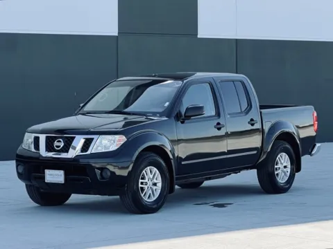 Black 2016 Nissan Frontier SV for sale in Noblesville, IN