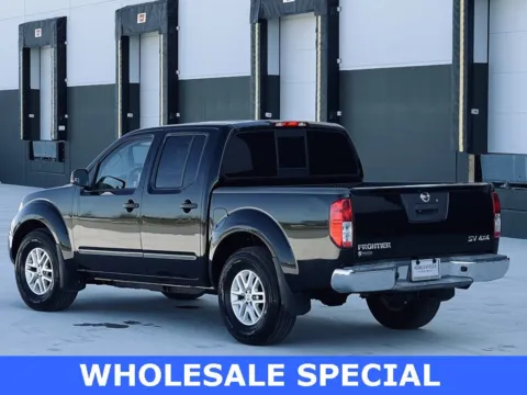Photos of 2016 Nissan Frontier SV for sale in Noblesville, IN at Noblesville Imports