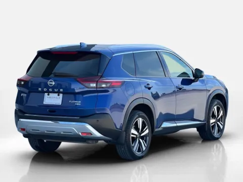 More photos of 2022 Nissan Rogue Platinum at Noblesville Imports, IN