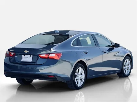 More photos of 2024 Chevrolet Malibu LT at Noblesville Imports, IN