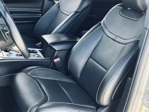 More photos of 2020 Ford Explorer ST at Noblesville Imports, IN
