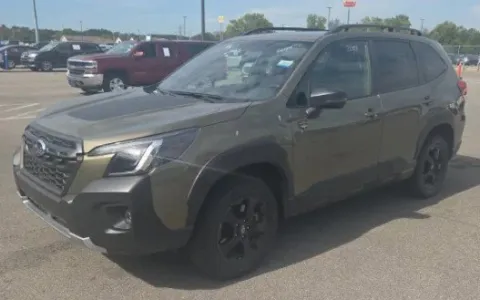 Green 2024 Subaru Forester Wilderness for sale in Noblesville, IN