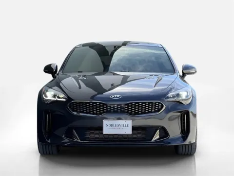 More photos of 2021 Kia Stinger GT2 at Noblesville Imports, IN