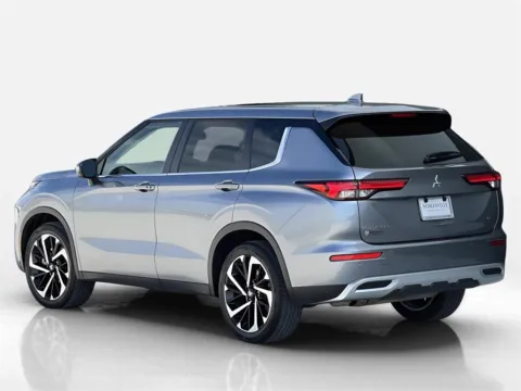 Photos of 2024 Mitsubishi Outlander SE Black Edition for sale in Noblesville, IN at Noblesville Imports